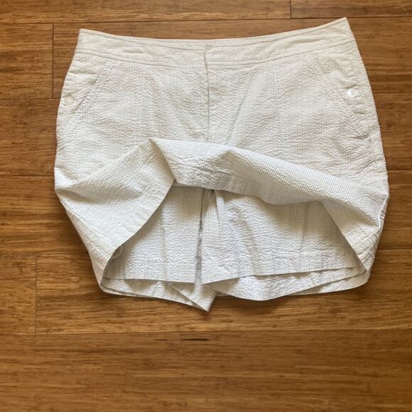 Dockers Cotton Seersucker Skort, Size 8 - Picture 3 of 9